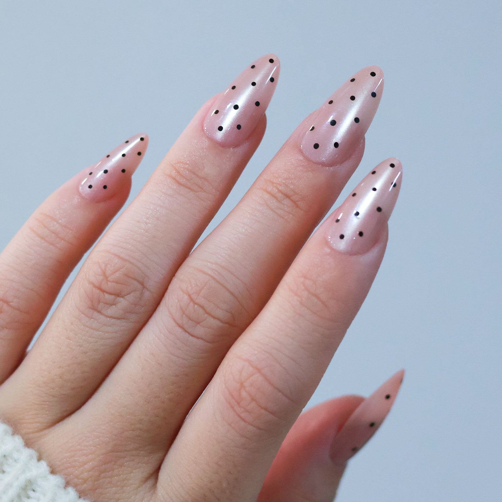 Cat Eye - Polka Dot - Medium Almond