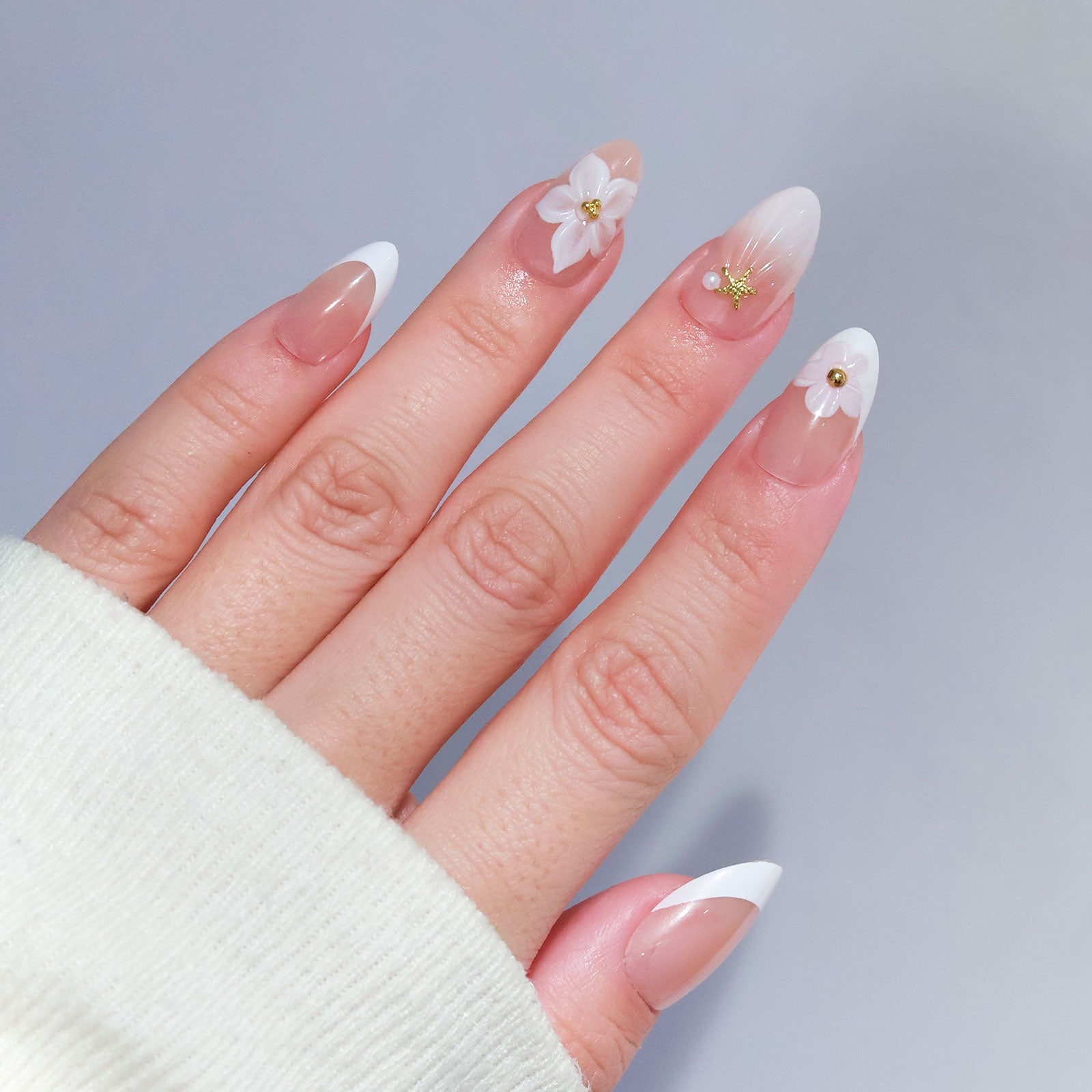 3D - Blossom Veil - Short Almond