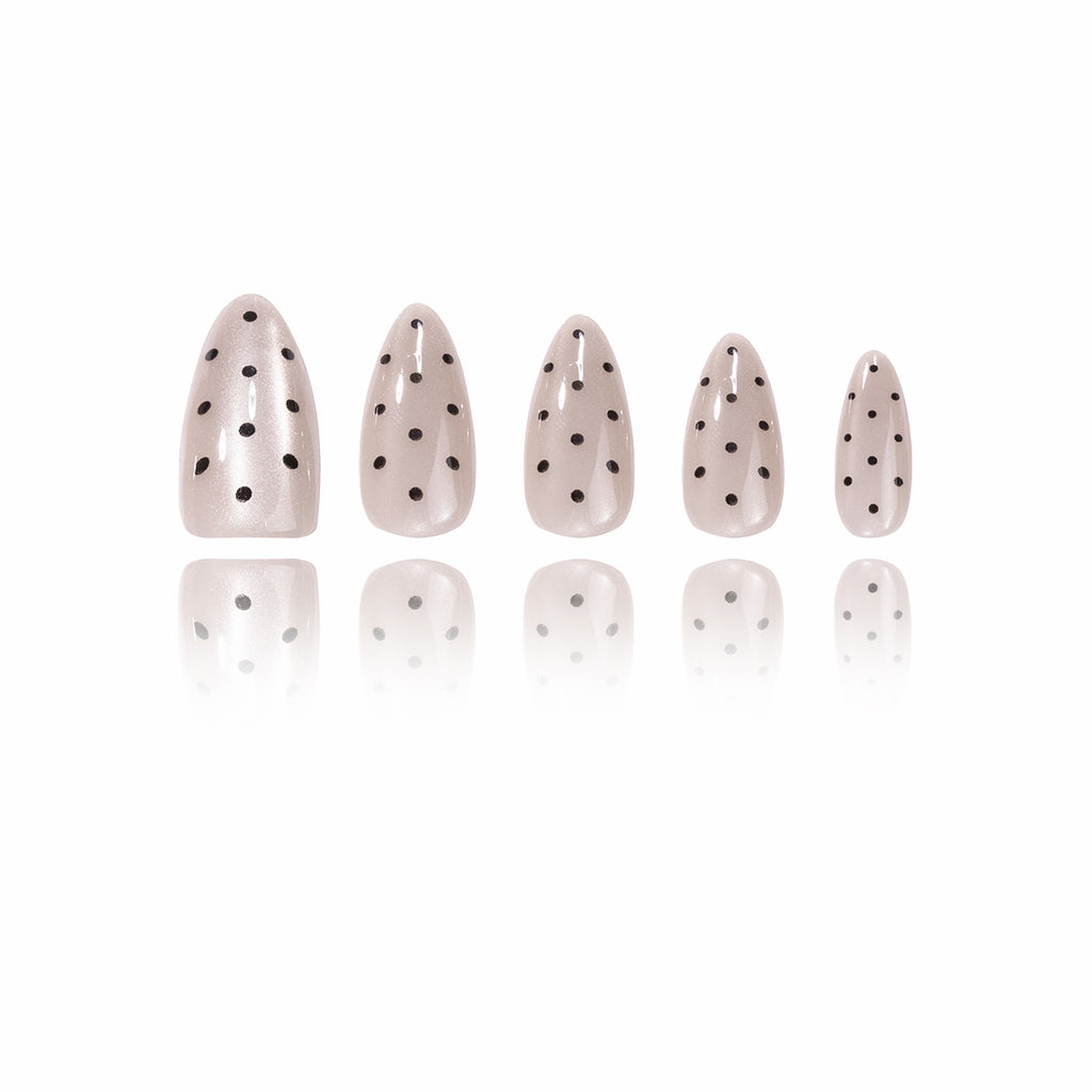 Cat Eye - Misty Dots - Short Stiletto